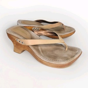 VTG Candies Y2K Chunky Natural Leather Wood Platform Thong Sandals Women's 8