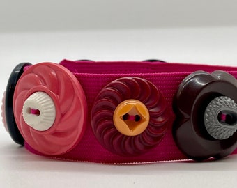 Multicolor Vintage Button Bracelet
