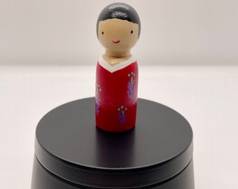 Kokeshi doll keepsake box