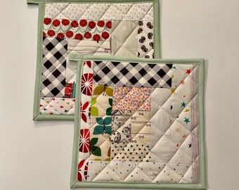 Low Volume Patchwork Potholders