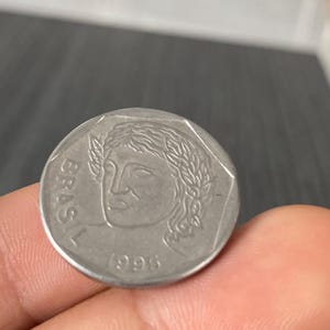 Brazil 25 Centavos Coin 1994-1995 - Vintage Brazilian Currency, Rare Collectible, Latin American Coin, Unique Gift for Numismatists