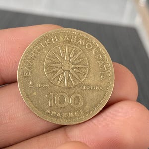Vintage Greek 100 Drachmas Coin 1992 – Authentic Collectible Currency from Greece – Rare Hellenic Coin