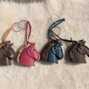 Leather handmade horse head 3d keychain Trojan horse