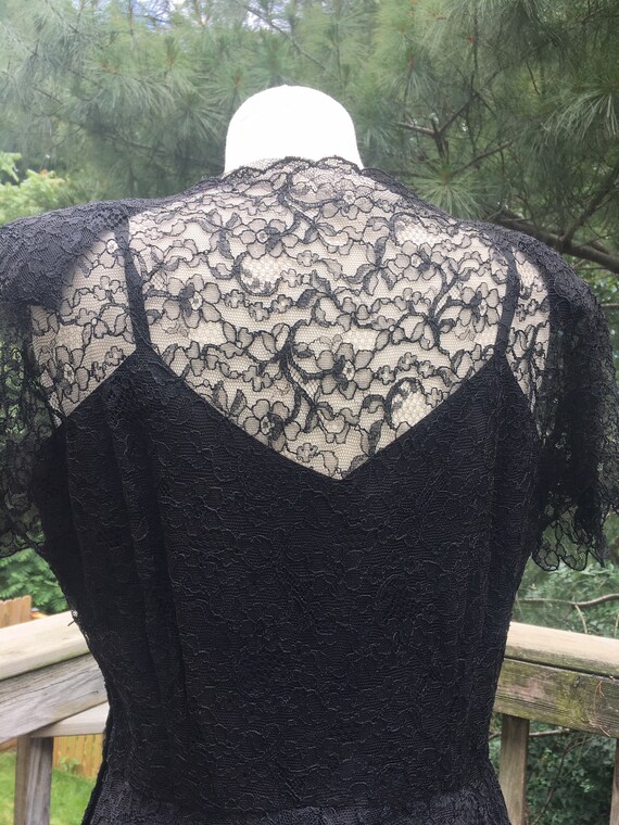 Vintage Black Lace Gown Full Circle Skirt - image 8