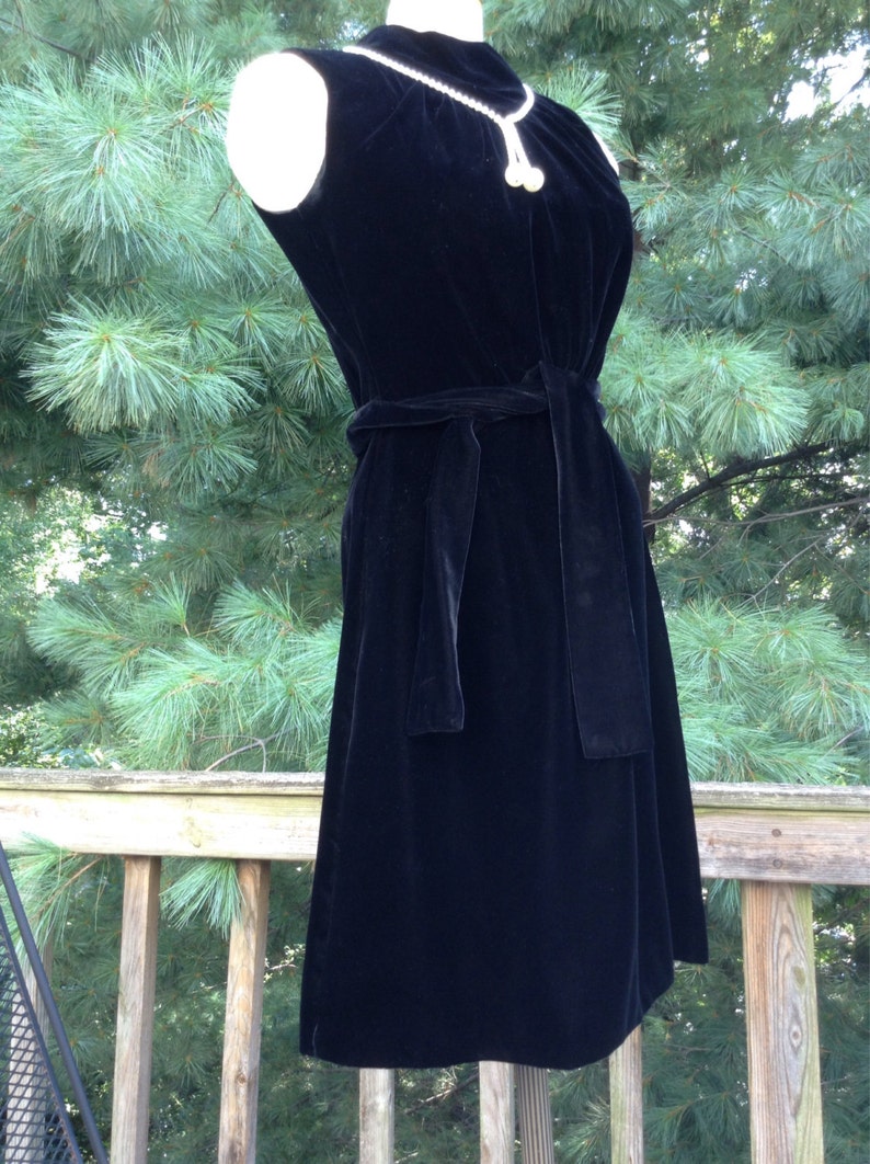 Vintage Black Velvet Dress Pearl Neck line image 4