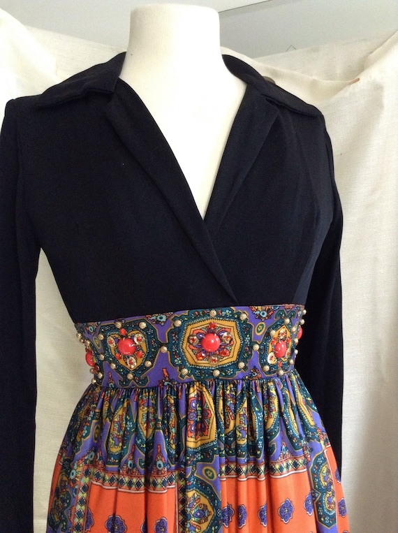 Vintage 70s Hostess Gown Black Orange Paisley Bead