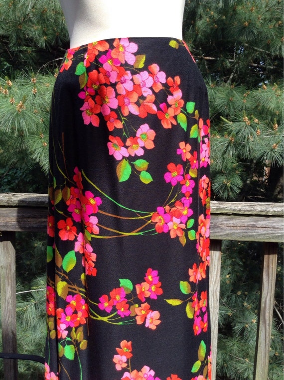 Vintage Black and Pink Floral Maxi Skirt Side Sli… - image 1
