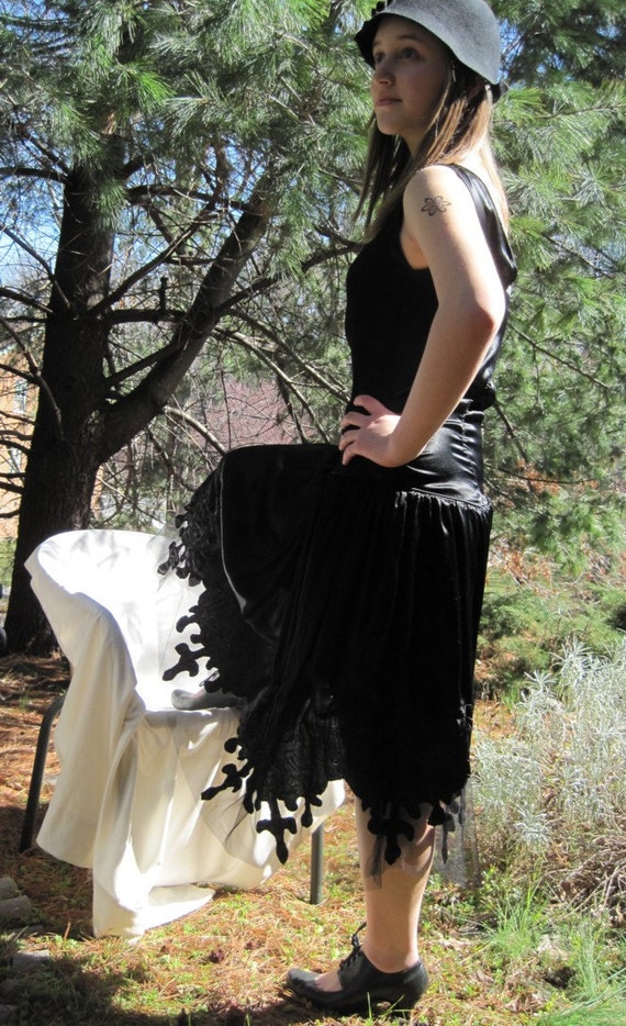 Black Silk Flapper Dress - image 3