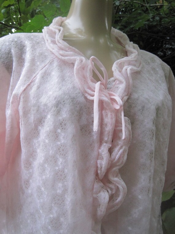 vintage nylon ruffled Gem