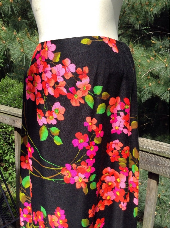 Vintage Black and Pink Floral Maxi Skirt Side Sli… - image 3