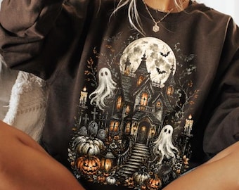 Sudadera de casa embrujada de Halloween, camiseta de fantasma embrujado, camiseta espeluznante, sudadera de noche espeluznante de luna roja, camiseta gótica espeluznante de temporada, luna roja