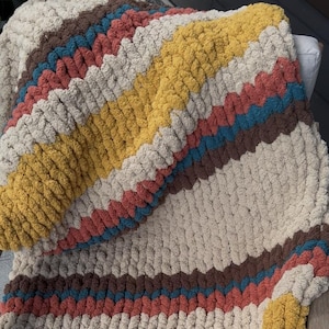 Fall Decor Chunky Blanket Handmade,Soft & Cozy Handmade Gift Chunky Knit Blanket,Fall blanket,Handmade With Love,Super chunky,Perfect gift