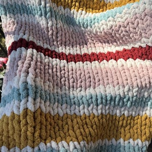 Spring chunky Super soft Blanket Handmade,Soft & Cozy Handmade Gift Chunky Knit Blanket,Handmade With Love,Chunky blanket throw,Perfect gift
