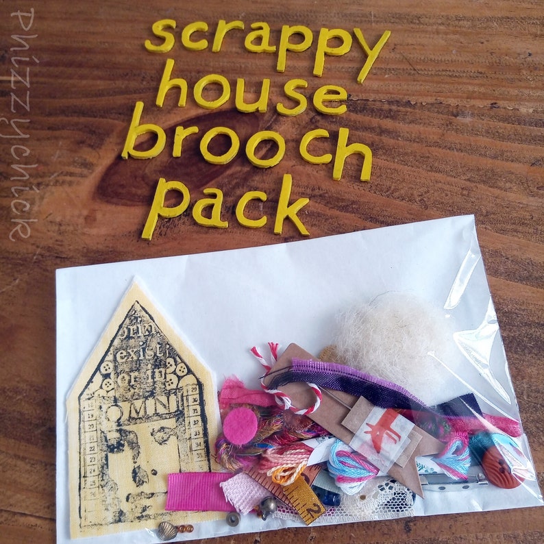 Yellow #30 Scrappy House Brooch Kit