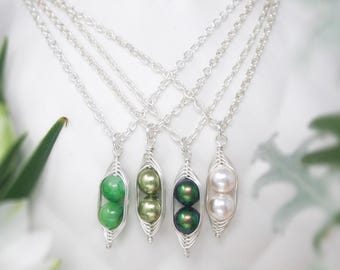 Two peas in a pod necklace, Mother Daughter, gift for her, twin mom, grandma birthday, sister mothers day, 2 peapod jewelry, valentines