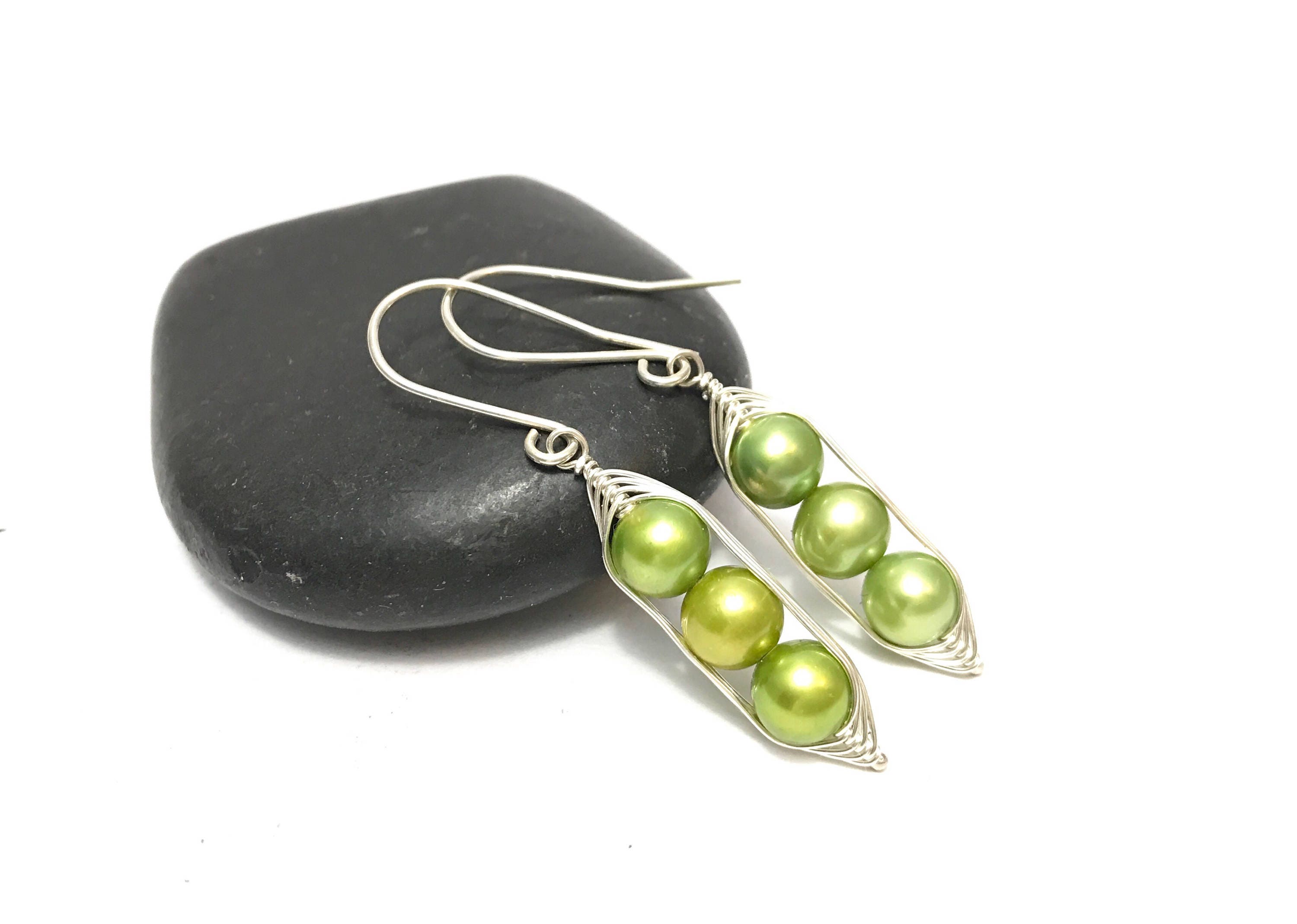 Pea pod earrings // Three peas in a pod with green fresh Etsy