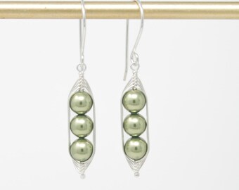 Best Friend Jewelry, Triplet Earring, Mom Of Triplets Gift, Three Peas In A Pod Earrings, Unique Birthday Present, Mother's Day Keepsake