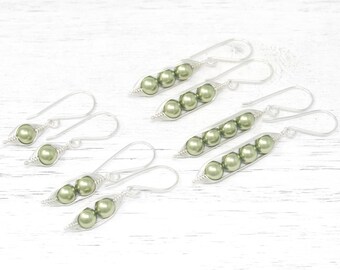 Triplets Sister Gift, Best Friends Earring, Mom Of Triplets, Three Peas In A Pod Studs, Thoughtful Birthday Present, Grandma Jewelry