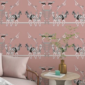 Papel de Parede Nadadoras | Piscina Art Déco Rosa-Pálido | Beldades de Banho dos Anos 1920 | Adesivo Removível