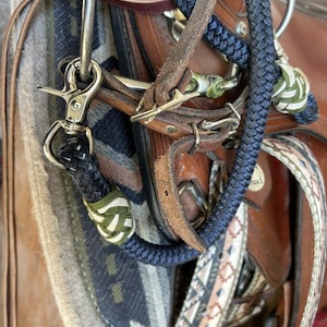 5/8&quot; custom made-to-order hand-dyed loop reins with choice of snaps