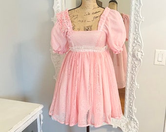 New York Couture One of a Kind Handmade Pink LACE Detail Puff Sleeve Dress