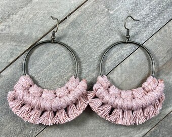 Dusty Blush Pink Fringe Earrings. Dusty Blush Pink Macrame Earrings. Large Pink Statement Earrings. Pink Knotted Fringe Earrings.