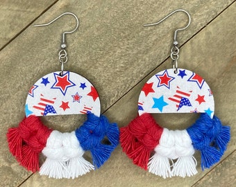 Patriotic Earrings. Red, White and Blue.