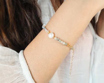 Bracelet with natural stones, gemstone jewelry, bracelet with natural pearls, gemstones