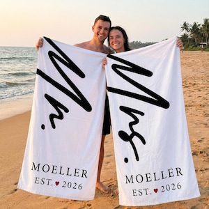 Personalized Couple Beach Towel, Custom Name Towel, Couple Gift,Mr. and Mrs. ,Newlywed Gift,Wedding Gift, Honeymoon Gift,Bridal Shower Gift