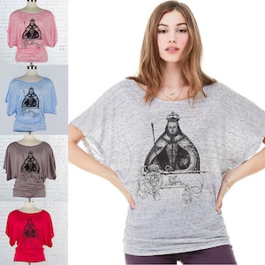 Queen Elizabeth I in Coronation Robes Flowy Dolman Tee  - SALE