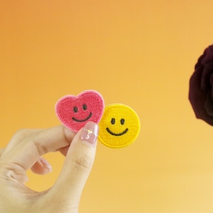 cute emoji smile face patch, iron on patch, embroidered patch, applique, iron on clothing labels,