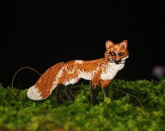 fox patch, animal patch, iron on patch, embroidered patch, applique, iron on clothing labels,