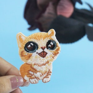 cute tabby kitty patch, cat patch, iron on patch, embroidered patch, applique, iron on clothing labels,