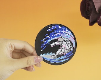 surfen astronaut patch, opstrijkbare patch, geborduurde patch, appliqué, opstrijkbare kledinglabels,