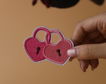 liefdesslotpatch, hartslotpatch, opstrijkbare patch, geborduurde patch, stoffen, opstrijkbare kledinglabels,
