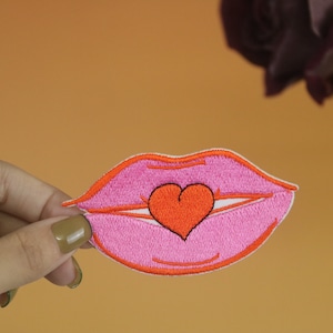 blow a kiss patch, pink lip patch, cute, heart, iron on patch, embroidered patch, applique, iron on clothing labels,