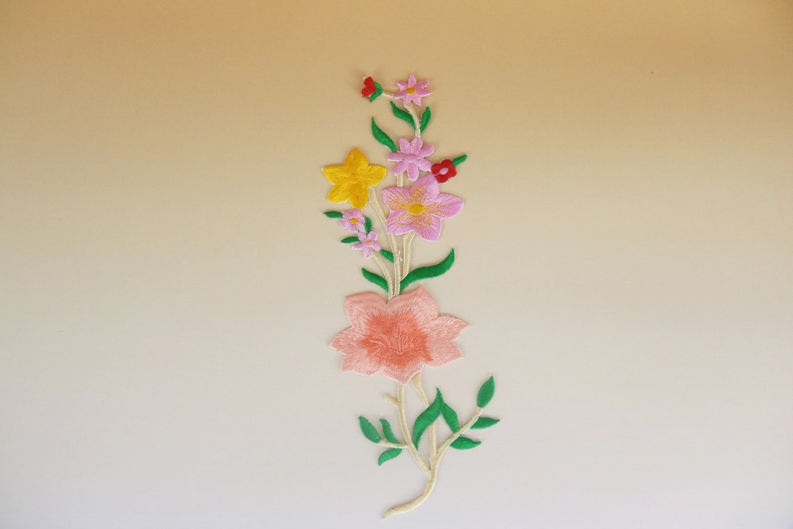 Lillien Floral Patch Short main image 0