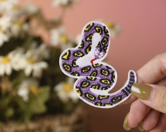purple snake patch, iron on patch, embroidered patch, applique, iron on clothing labels,
