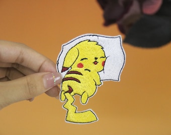 ピカチュウパッチ、アイロンパッチ、刺繍パッチ、アップリケ、アイロン接着衣類ラベル、