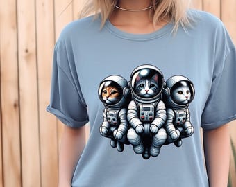 Comfort Colors Astronaut Cat Shirt, Space Cat T-shirt, Astronaut Cat, Cat lovers Gift for Women, Gift for her, Cat Lovers, Funny Cat Shirt
