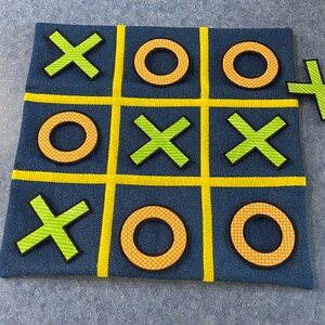 TIC TAC TOE Take-Along