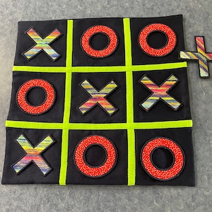 TIC TAC TOE Take-Along