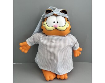 Vintage 1981 Playmates Goodnight Garfield Light-up Nightlight Plush Rubber Face