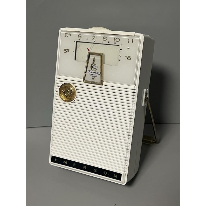Vintage Emerson 988 "Rambler" Neva Break Pocket Radio - White- Kind Of Works image 1