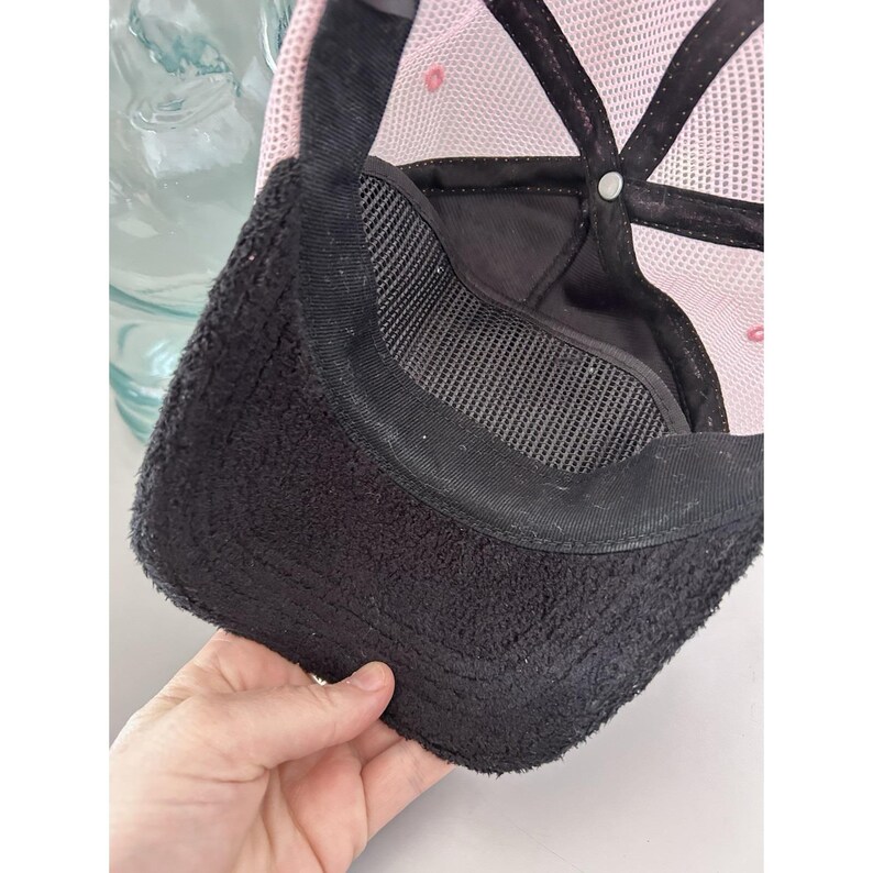 VTG Von Dutch Y2K 90s Pink & Black Terrycloth Mesh Snapback Trucker Hat KOREA image 11