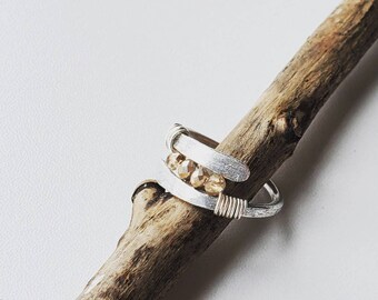 Faceted Glass Bead Bypass Ring