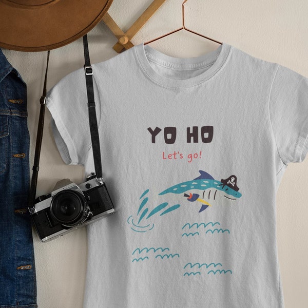 Whale T-Shirt, Whale Embroidered Shirt, Comfort Colors Tee, Animal Shirt, Ocean Lover Shirt, Crewneck Shirt, Beach Tee, Embroidered Shirt