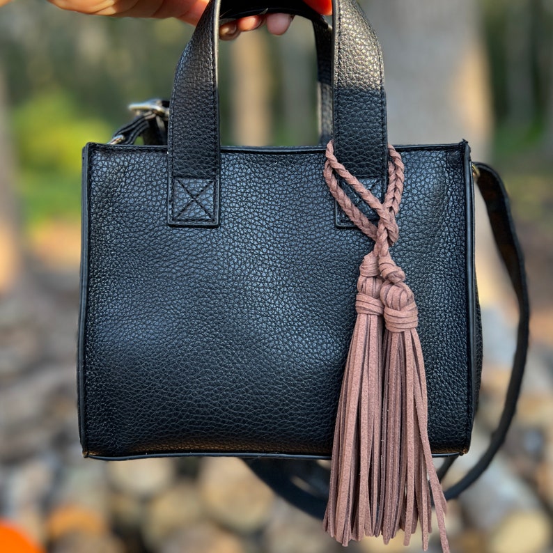 Bag Charm with Double Tassel for Purses & Totes Faux Suede Leather zdjęcie 1