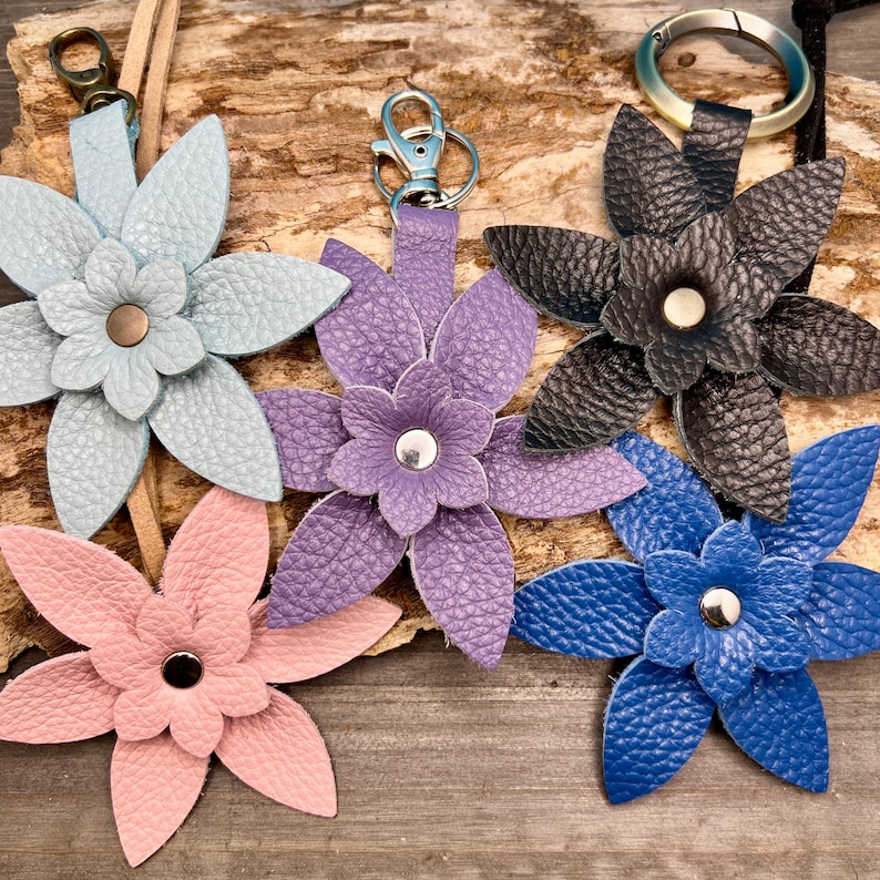 Leather Flower Purse Flair Charm Choose your Color and Hardware Custom Bag and Tote Charm image 3