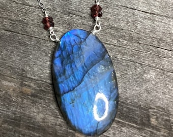 Blue Flash Labradorite Garnet Pendant Necklace, Sterling Silver Chain, Gemstone Pendant, Gemstone Sterling Jewelry, Gem Drop, Chonky Pendant